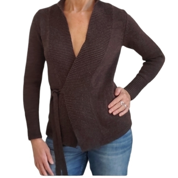 Ann Taylor 100% Wool Wrap Sweater Brown XS - Picture 1 of 9